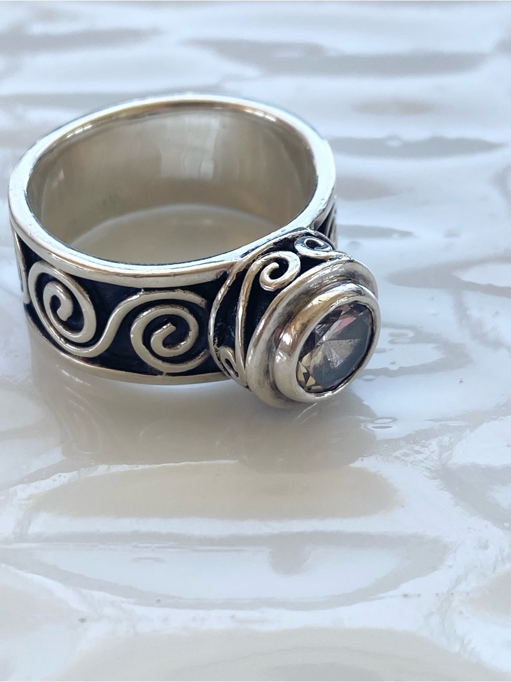 Silpada Vintage Rare Sterling Silver Black Swirl Ring with CZ Gem size 9 R1233 - Picture 4 of 8